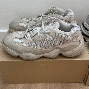 Yeezy 500 shoes